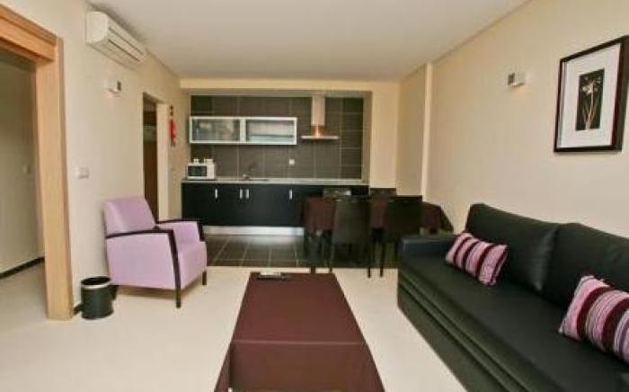 Areias Village Beach Suite Hotel