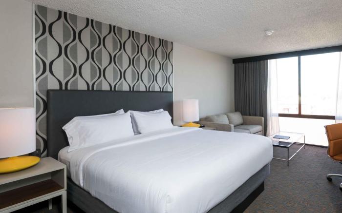 Wyndham Fort Smith City Center