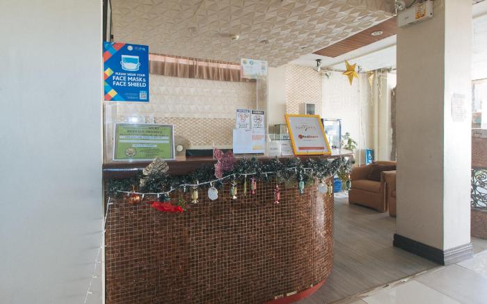 RedDoorz Plus New Era Budget Hotel Mabolo former RedDoorz near Landers Superstore Cebu City