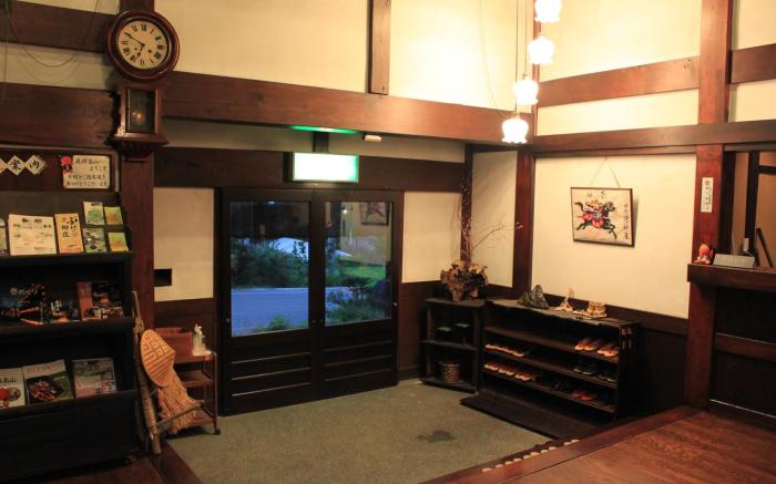 Hyakunenkominka Iroriyado Hidaya