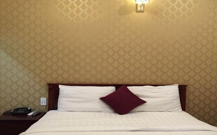 Huy Hoang Hotel - Tan Binh