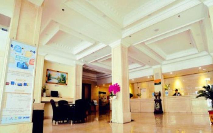 Jinjiang Inn Select Yantai Penglaige                                                            
