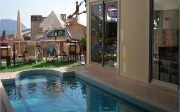 Belinda Hotel