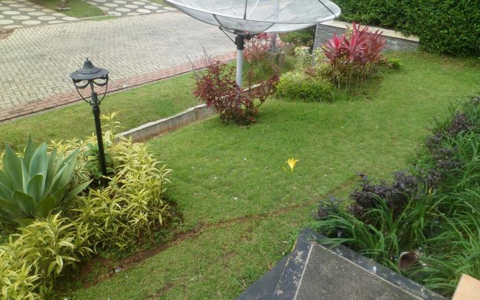 Villa Kota Bunga Violet