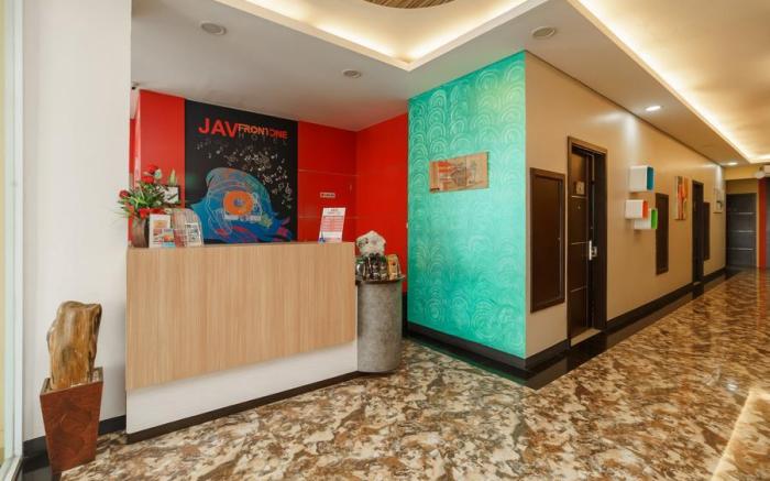 Hotel JAV Front One
