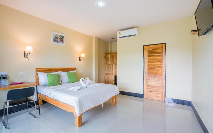 Tontan Resort Cha-am
