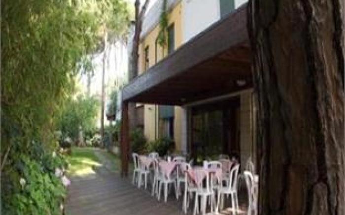 Hotel Columbia