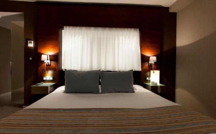 Alysson Hotel