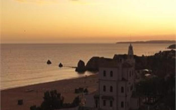 RR Hotel da Rocha