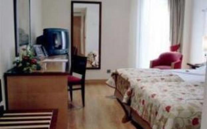 Hotel Bardo Recoletos Coco                                                      