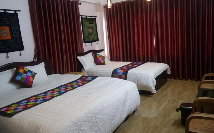 Black H'mong View Hotel