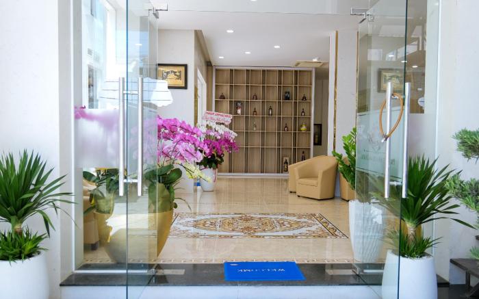 Prague Nha Trang Hotel
