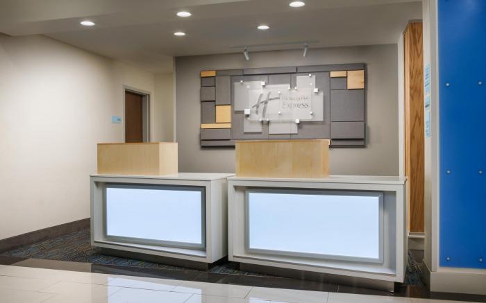 Holiday Inn Express And Suites OAKHURST-YOSEMITE PARK AREA By IHG