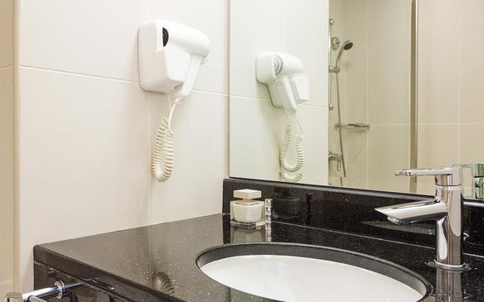 ibis Mall Avenue Dubai