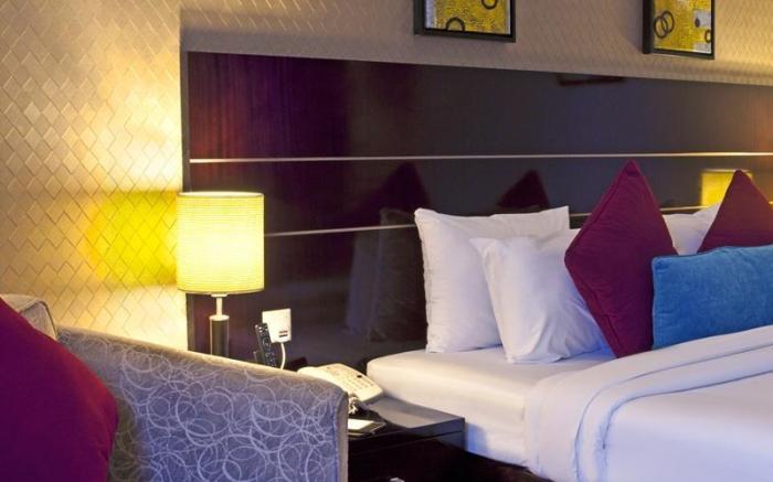 Landmark Riqqa Hotel