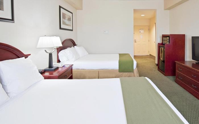 Holiday Inn Express West Palm Beach Metrocentre By IHG