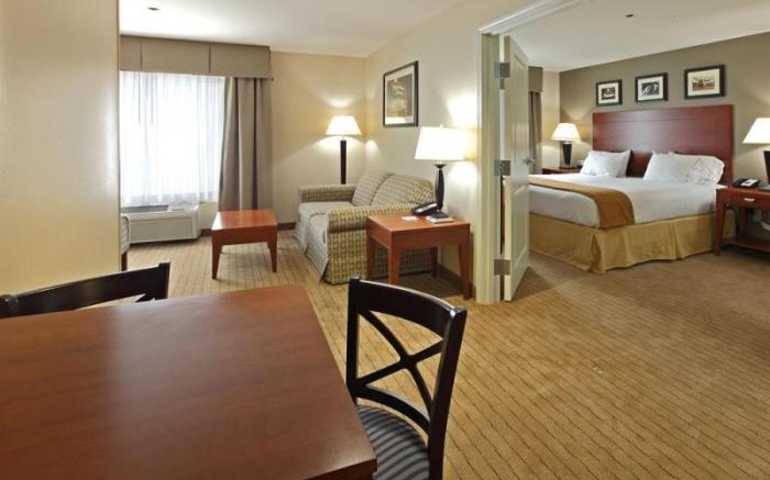 Holiday Inn Express Searcy By IHG