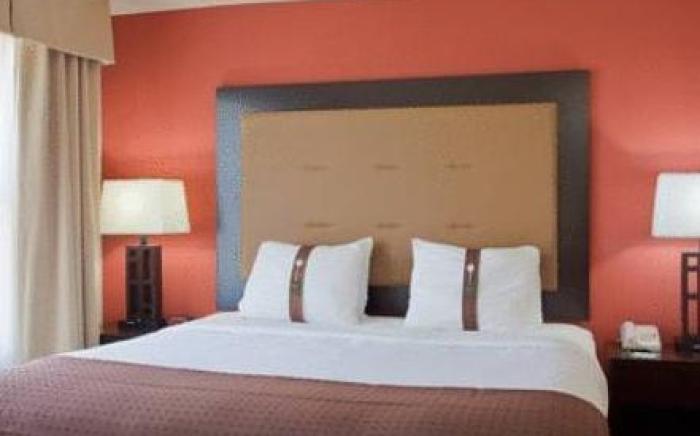 Holiday Inn Pensacola - University Area By IHG