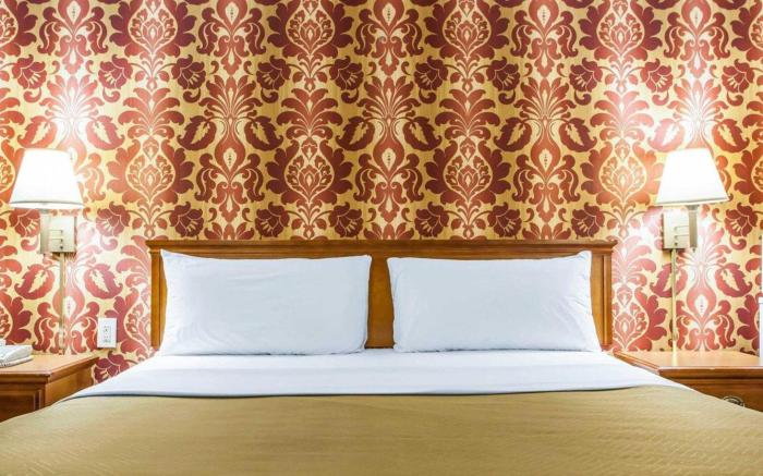 Days Inn by Wyndham Jersey City