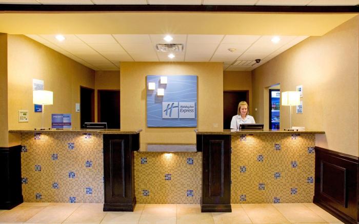 Holiday Inn Express & Suites Corpus Christi By IHG
