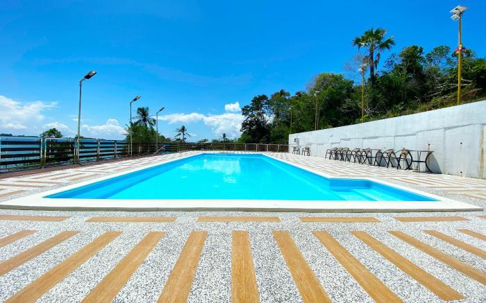 Dreamland Beach Holiday
