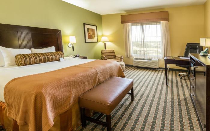 Best Western PLUS Duncanville Dallas