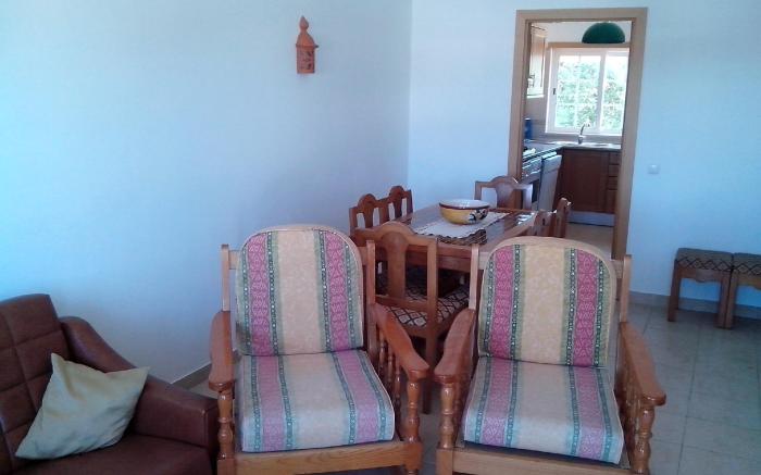 Albufeira 2 bedroom apartment 5 min from Falesia beach and close to center I