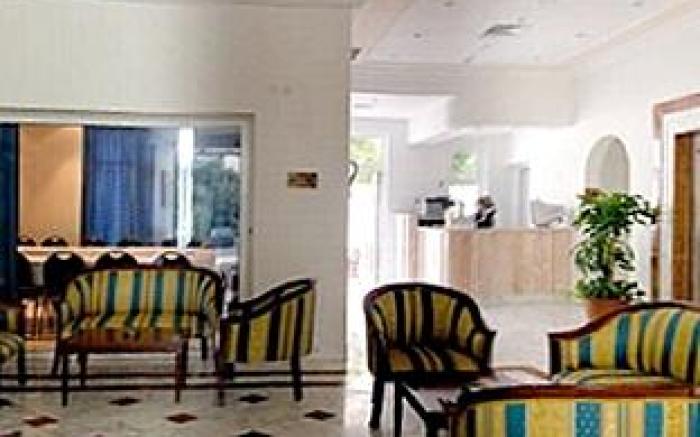 Ariha Hotel