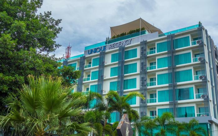Unique Regency Hotel