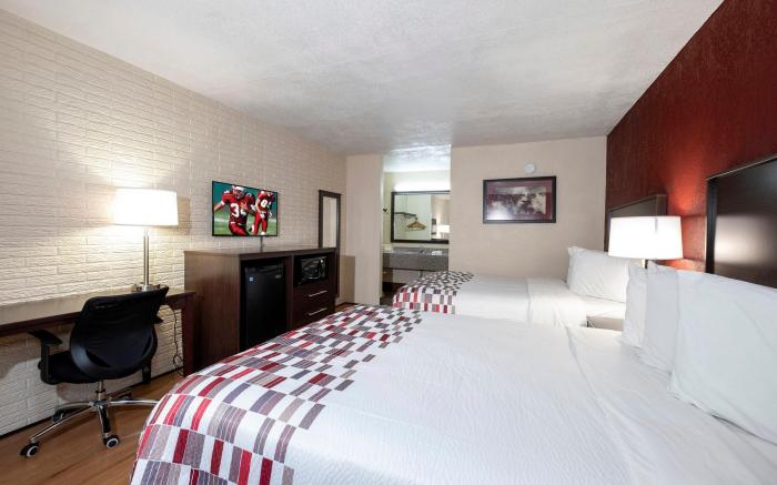 Red Roof Inn West Point