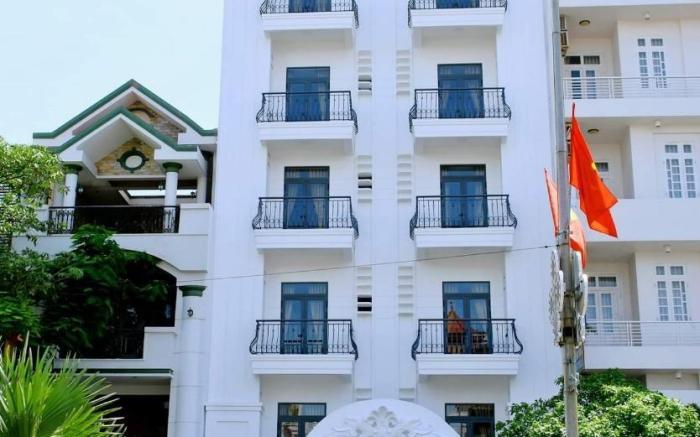 Hotel Dac Tin Luxury