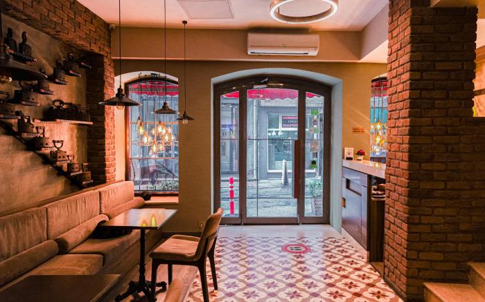 The Pera Hotel