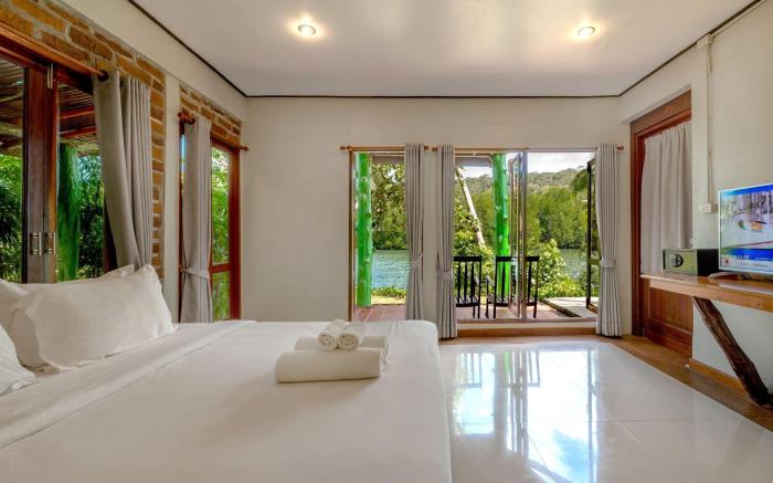 Peter Pan Resort