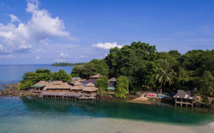 Captain Hook Resort