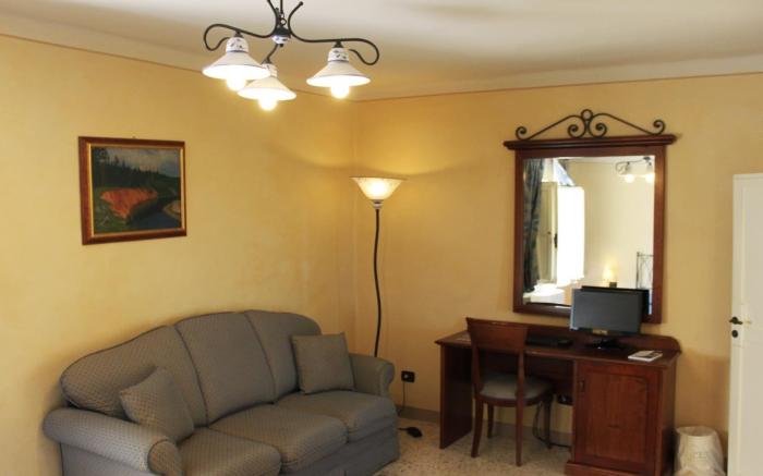 Castello di Montegiove