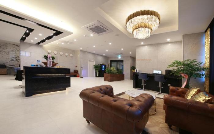 Gimpo Hotel M Tower