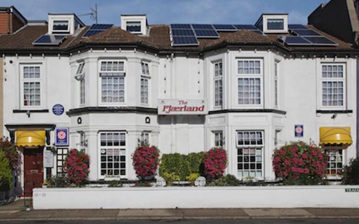 Fjaerland Hotel