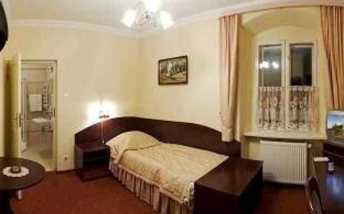 Hotel Przy Oslej Bramie - Zamek Ksiaz