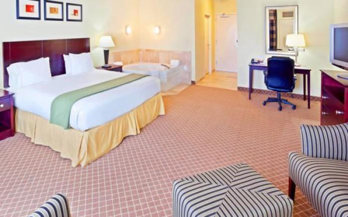 Holiday Inn Express Hotel & Suites Chehalis - Centralia By IHG