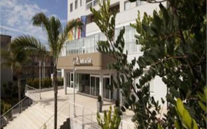 Hotel Torre Del Sud