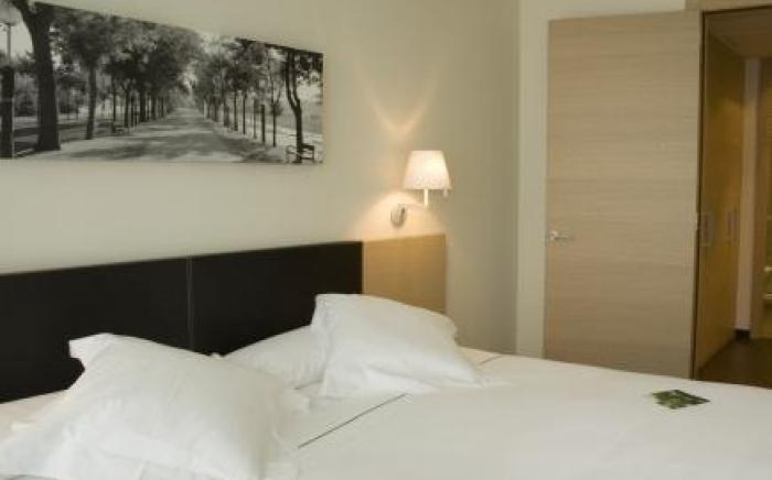 Sercotel Jardines de Uleta Suites