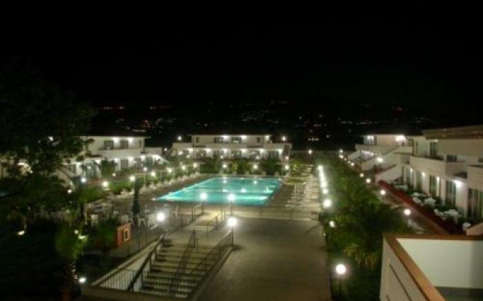 King's House Hotel Resort