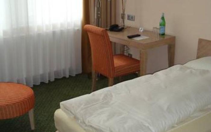 Lindemann Hotel