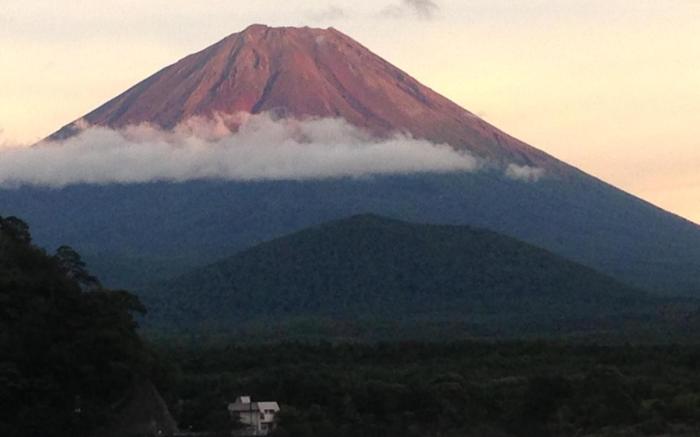 Shoji Lake Hotel