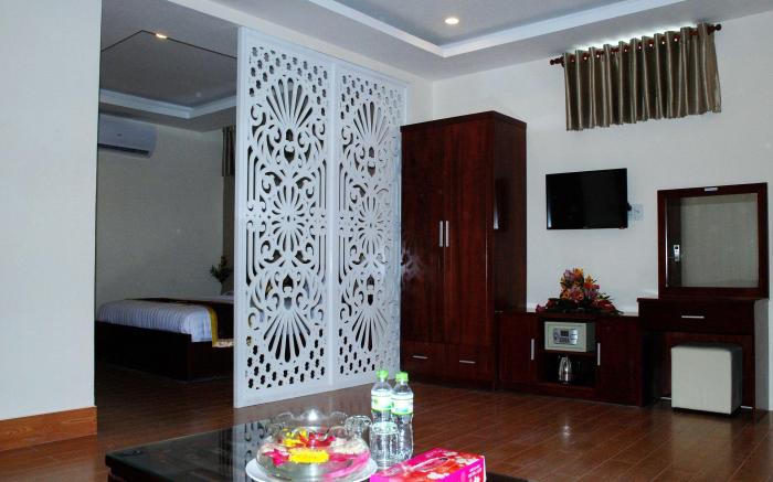 GOLF STAR HOTEL