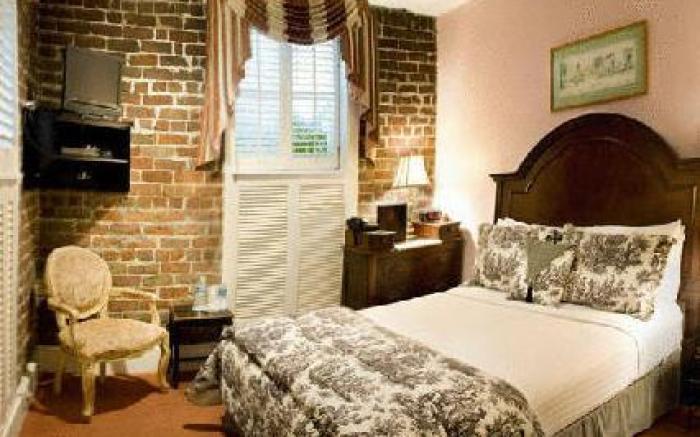 Hamilton Turner Inn