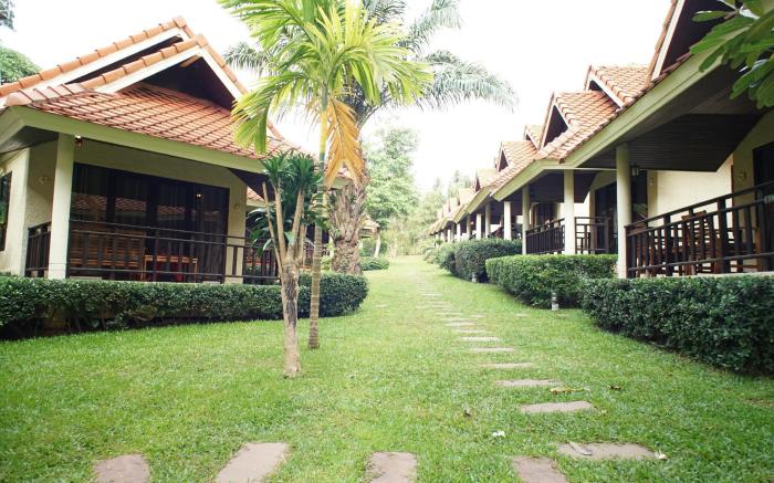 Aquavana Haad Rin Resort