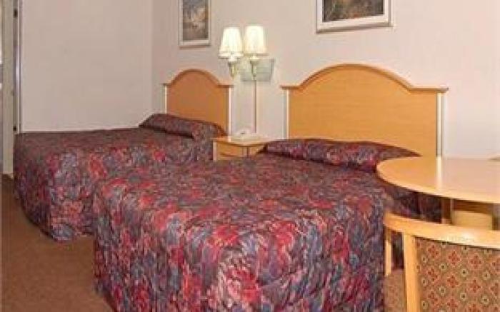 Scottish Inn and Suites Beaumont