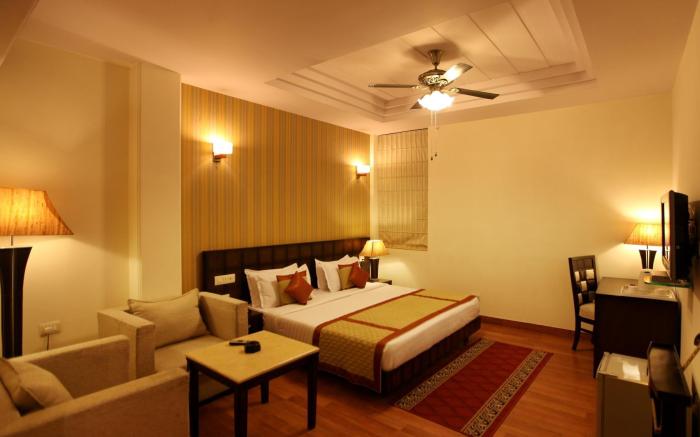 Hotel The Class, Delhi Airport