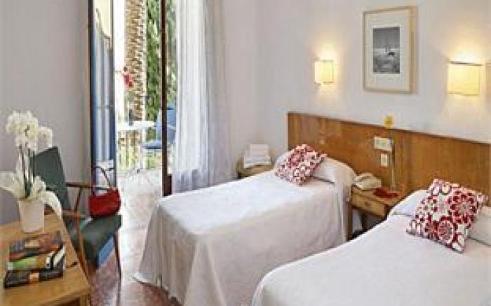 Hotel Bell Repos